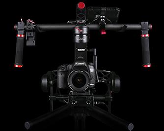 Supamods's tweet photo. MOZA Dual 32-Bit 3-Axis Gimbal
http://t.co/4mvU18qNnb
#MOZA #dual32bit #filmmaking #supamods #ginirigs http://t.co/bfROc3K291