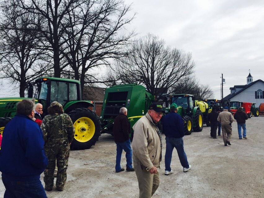 RyanQuarlesKY's tweet photo. Driving a new John Deere in the tractor convoy @BevinsMotors from the old to new dealership.  50 tractors deep! http://t.co/gzWmxw7v65