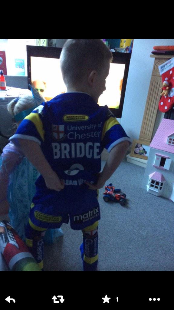 steeveeeeee's tweet photo. @Bridgey_1984 Tyler brown4 wnts 2 play 4 Wire wen he's older calls chrisbridge iz superhero #mascotplease#ChrisBridge http://t.co/2eaNW7aFVI