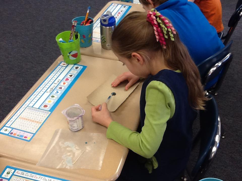MrsWalsh117's tweet photo. Exploring the properties of liquids
@usd207
@ikepride http://t.co/uerqVxewWp