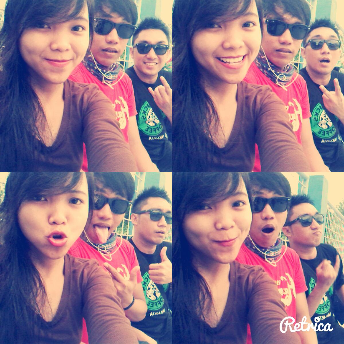 AnhaZainab's tweet photo. Senior sy niih ka ikhy sama ka amed http://t.co/xu5NeBpyjg