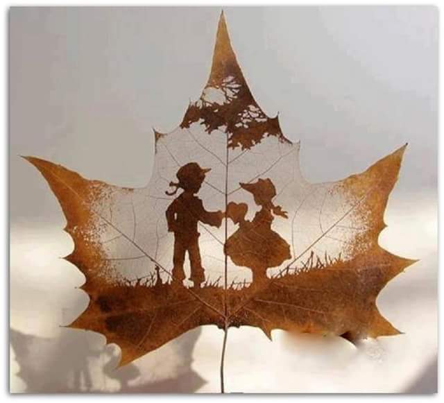 #ElArcaDeTwitter #LaHoraMagica353..La magia de cada persona está en su corazón y en su sonrisa...F noche amig@s 💕 💕