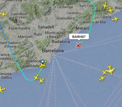 airlivenet's tweet photo. UPDATE EMERGENCY British Airways #BA487 on approach to Barcelona. Track: http://t.co/nimcSC0xnE http://t.co/udyM7prZ20