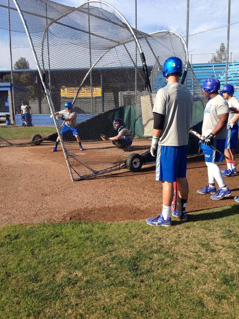 SanJoseStateBSB's tweet photo. 1st day #playlikeaspartan http://t.co/OPS5maGMHx