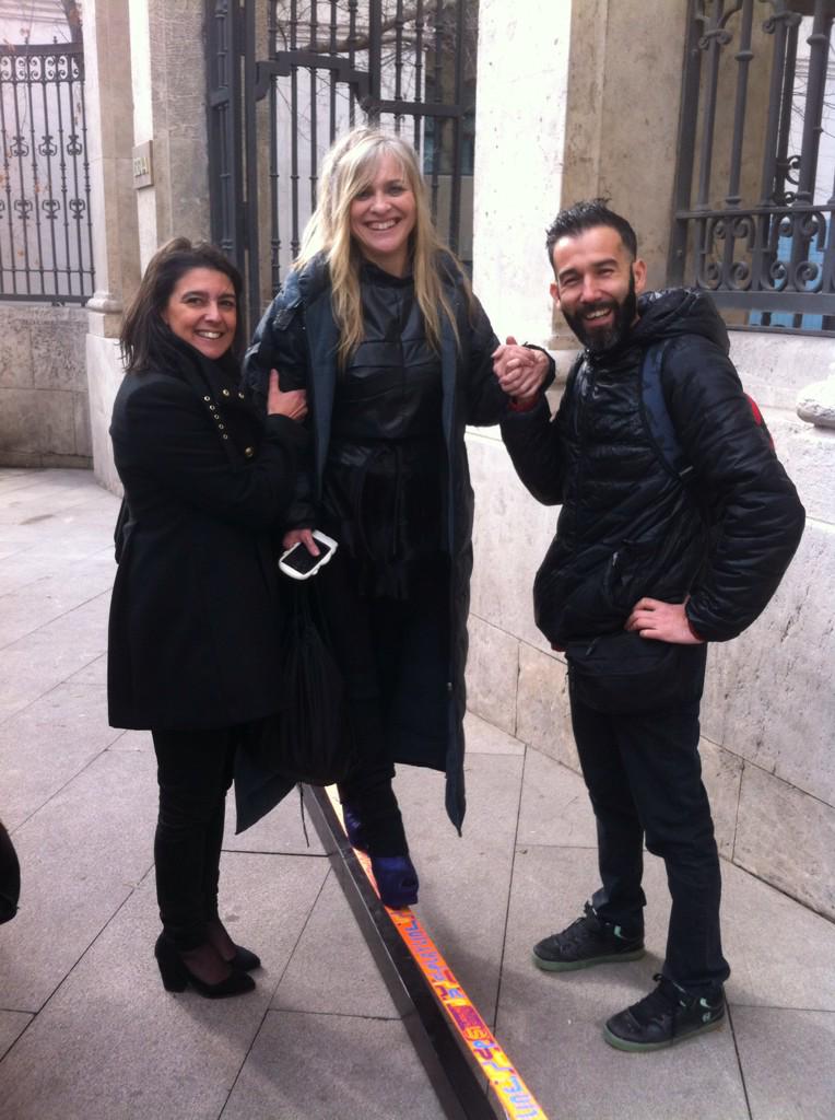 m2mlab's tweet photo. #mktthinkers por fin #marialafuente se anima al #slackline con @dsanzag como maestro de ceremonias http://t.co/lp7gH2iYj1