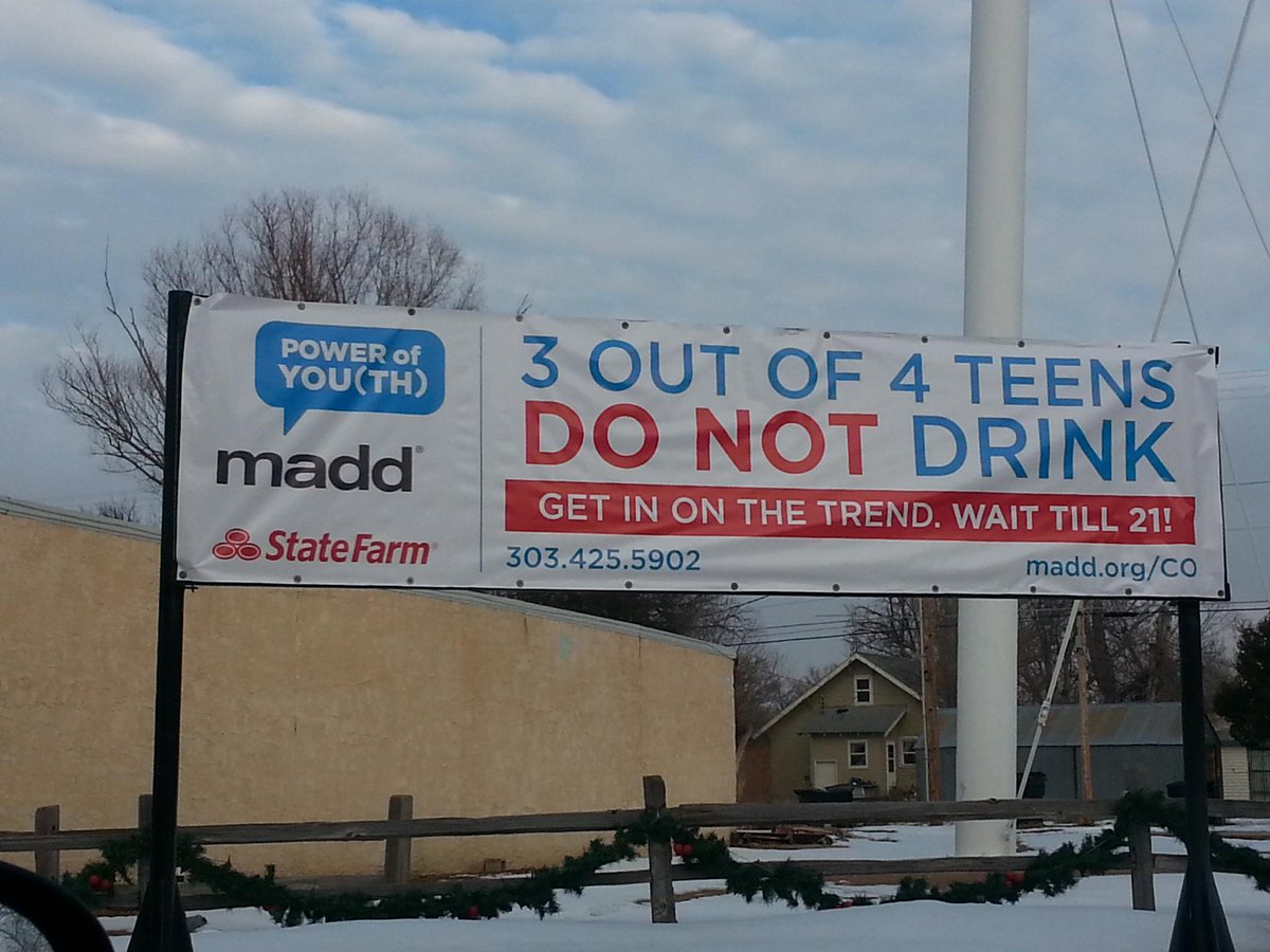 MADDNational's tweet photo. Check out our #PowerofYouth banner in Yuma, CO reminding  teens stay alcohol free until 21 #StateFarmGrant http://t.co/qMLcceYrNT