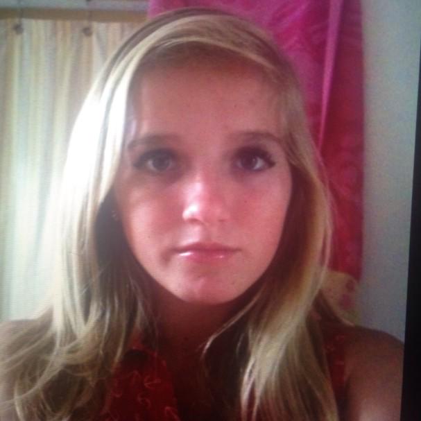 summerwillerth's tweet photo. me in 7th grade or Megan trainor http://t.co/zSzxIemtNr