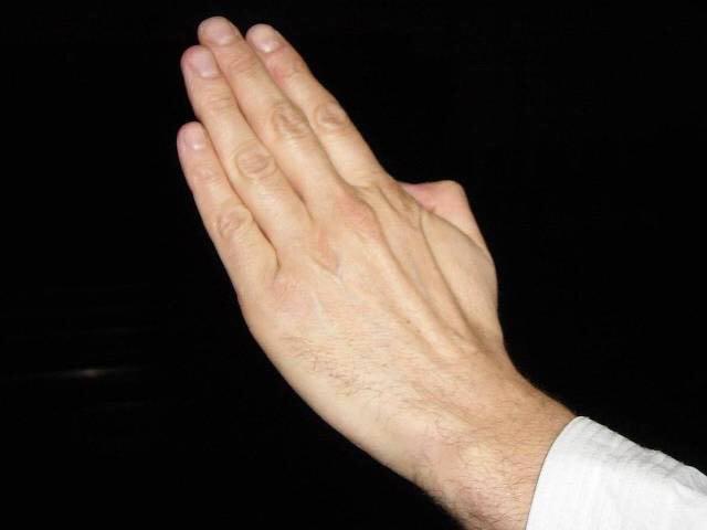 BasicMilitary's tweet image. The universal sign you done f*cked up #knifehand #BasicMilitaryProblems