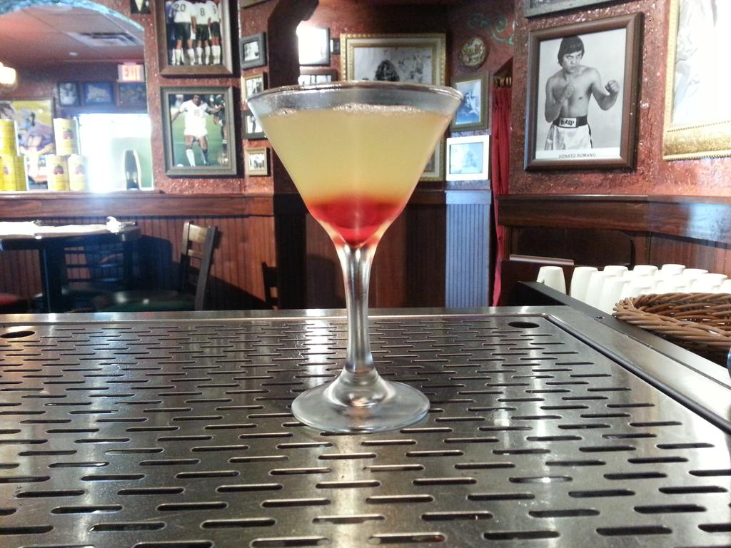 MixedDrinking's tweet photo. #MixedDrinking
Infamous upside down pineapple cake martini! Yummy
#Bartender
#SWFL http://t.co/kqhKeCszox
