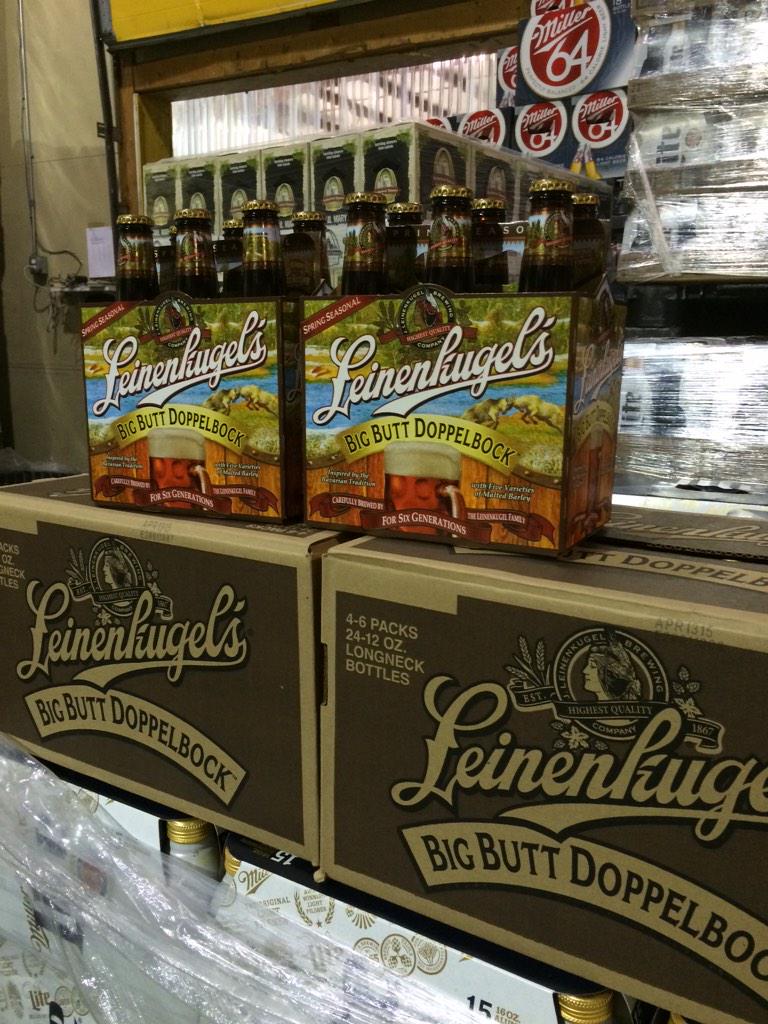 BessDbess's tweet photo. Hey @DickLeinie , funny name but nothin funny about taste of this smooth doppelbock! @SiegeLeinie @BluffCityBeerCo http://t.co/7kw40Uxp4e