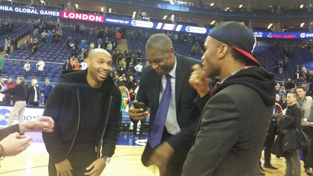 NBA's tweet photo. Dikemebe Mutombo, Theirry Henry and Didier Drogba all share a laugh after #NBALondon2015 http://t.co/FE1Is2mcJZ