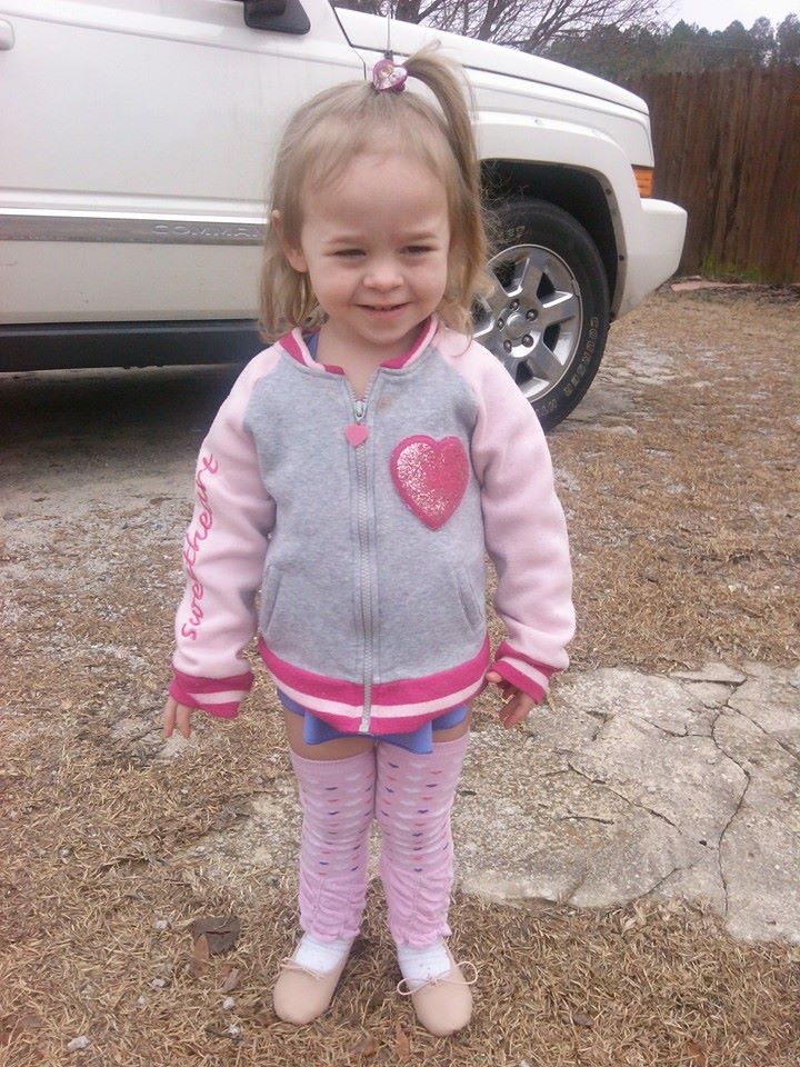 PageantGrl's tweet image. leg warmers 2 dance for the very 1st time!  2nd wk of dance class!  Got to Shake It Off! @taylorswift13 #dance