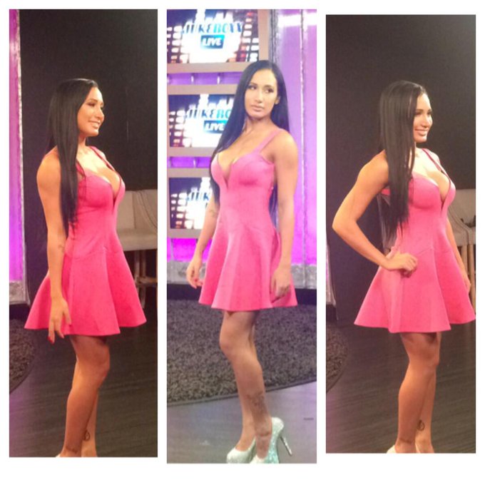 Playboy TV http://t.co/kq8t06wLTw