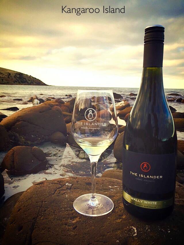 dangentlesvs's tweet photo. @loevinit @Singlevineyards @HolmOakWinesTas @SVSStu http://t.co/ZDWPpMPnCZ
