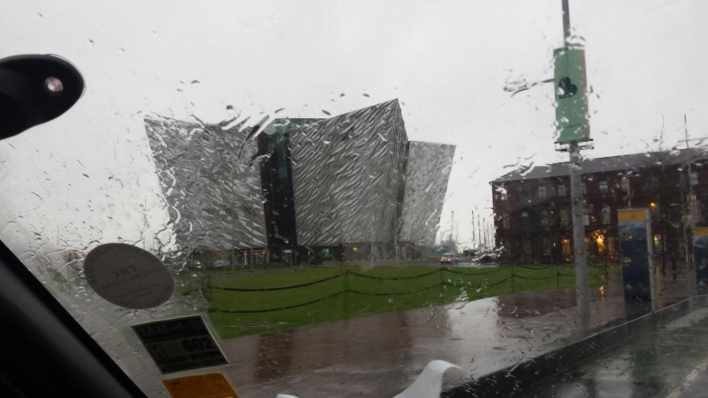 MeghanJRice's tweet photo. @belfastcc @love_belfast #Belfast is THE place 2b! What a gr8 city &amp; gr8 people! #drewtrip http://t.co/6lwCGEQFBt