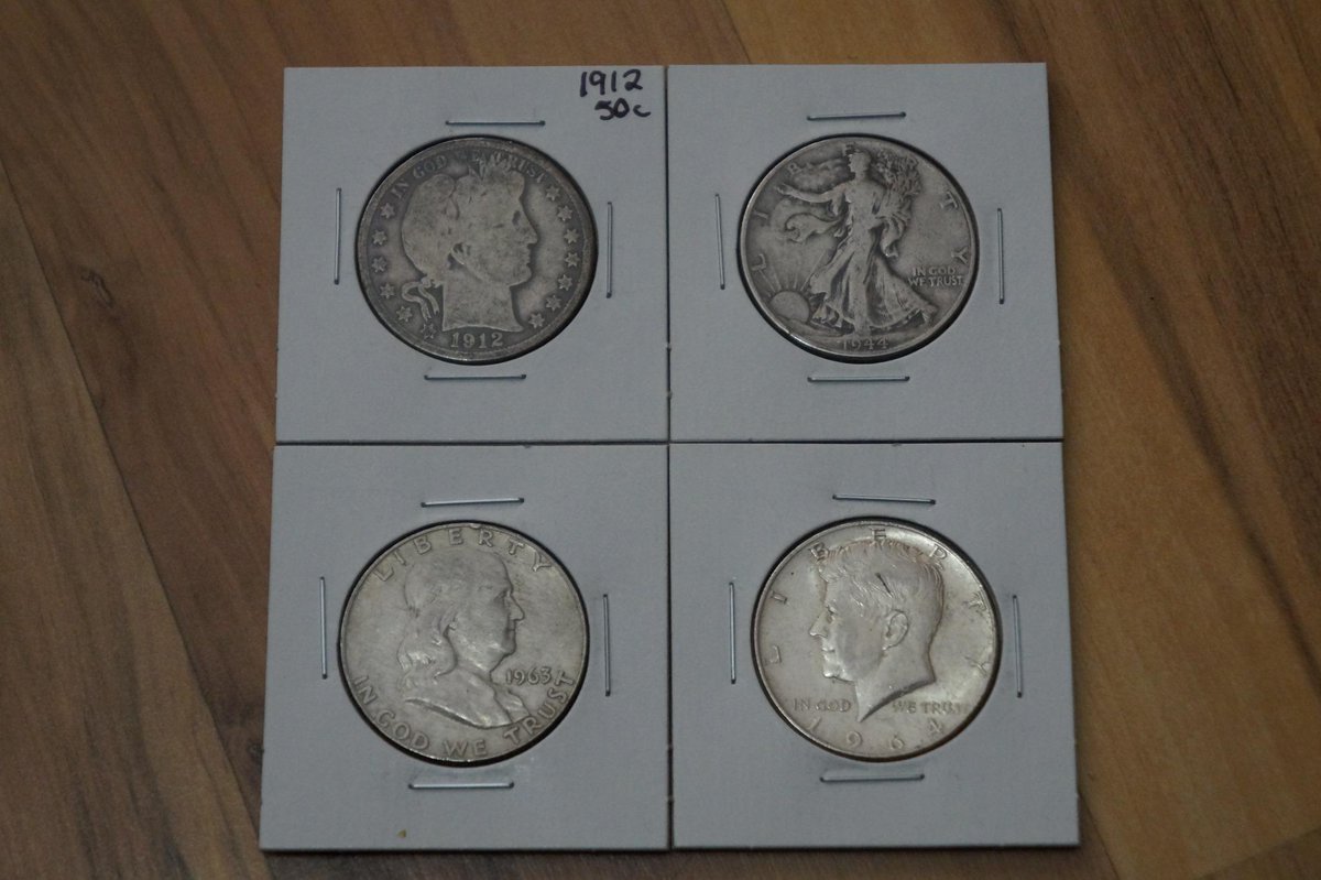 ClarkCoins's tweet photo. 4 generations of #silver #halfdollar Join me on http://t.co/fDG1ZtTFY4 for updates #numismatics #coincollecting http://t.co/vC2QyHbyAX