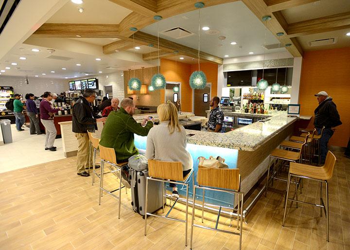 BenTwingleyPNJ's tweet photo. new pre-security airport concessions open @flypensacola @cityofpensacola #pensacola @pnj @EinsteinBros http://t.co/bmO5Ae0CfD