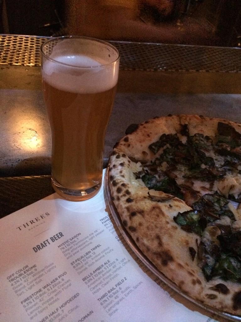 .<a href="/RobertasPizza/">Roberta's Pizza</a> is back <a href="/ThreesBrewing/">Threes Brewing</a> ! #DrinkSaison Best pizza anywhere...here! <a href="/BB_Rowley/">Bonney Rowley</a> #Brooklyn