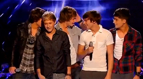 LZSHIP's tweet photo. It's always been Captain Niall and his ships, haha.. :D #Ziam #LarryStylinson http://t.co/py4UhEMiYI