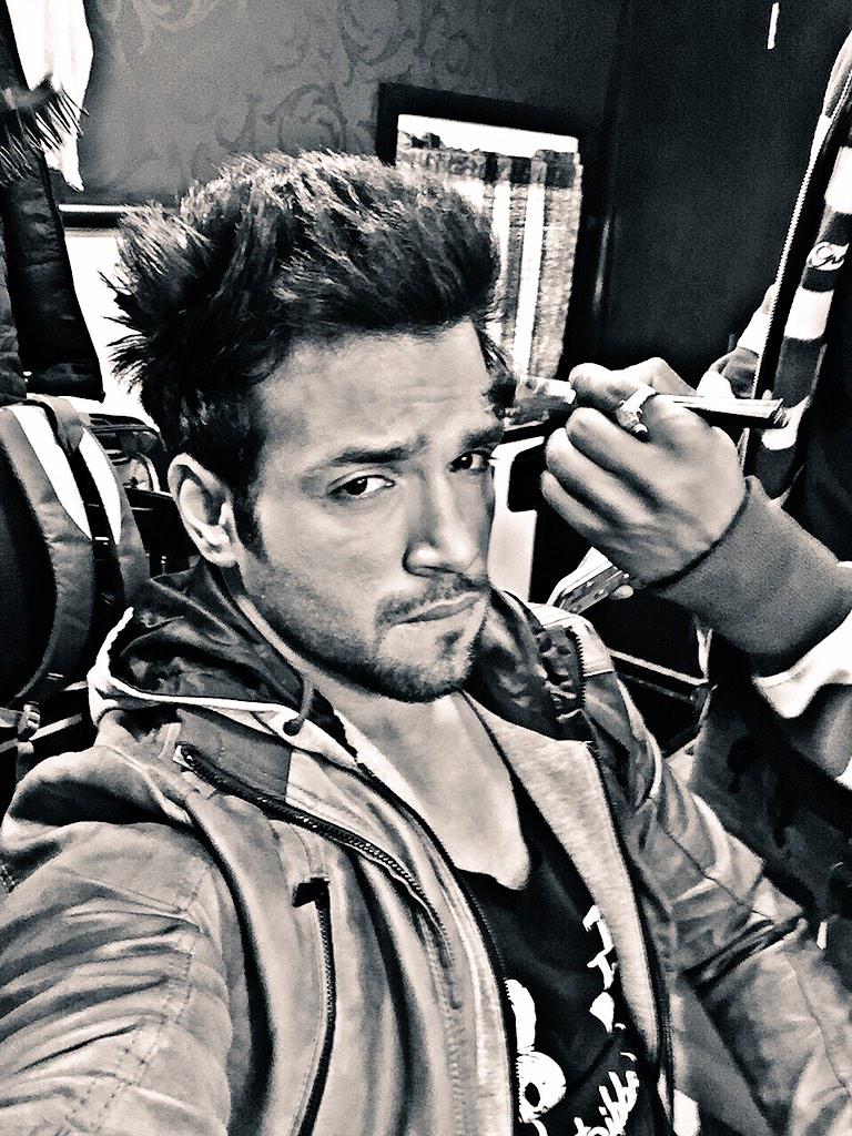 rithvikrd_'s tweet image. A new day, a new beginning, a new goal, a new achievement every single day live life like its your last day people!!