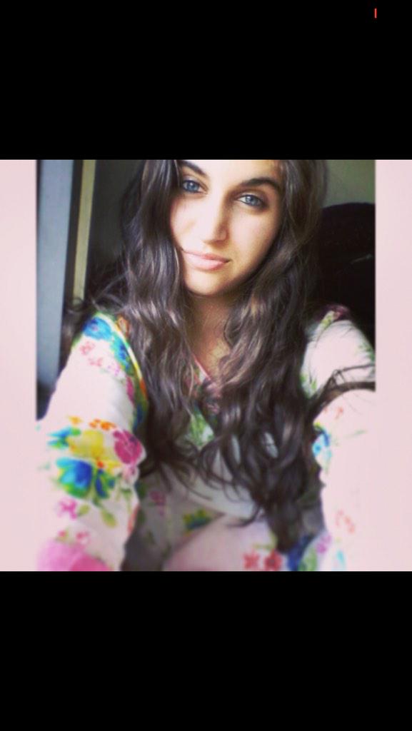 518Page's tweet photo. Prettiest Eyes ❤️😍 Girl Stay Gorgeous ! http://t.co/SHFgHNpFHC