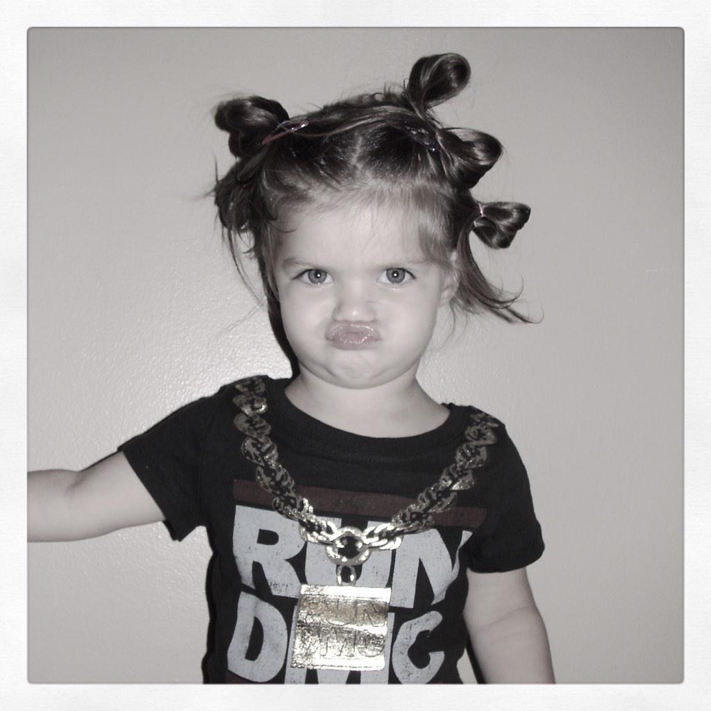 pcoetrain7's tweet photo. @RevRunWisdom My baby loves #RunDMC http://t.co/tP9gtkLs5C