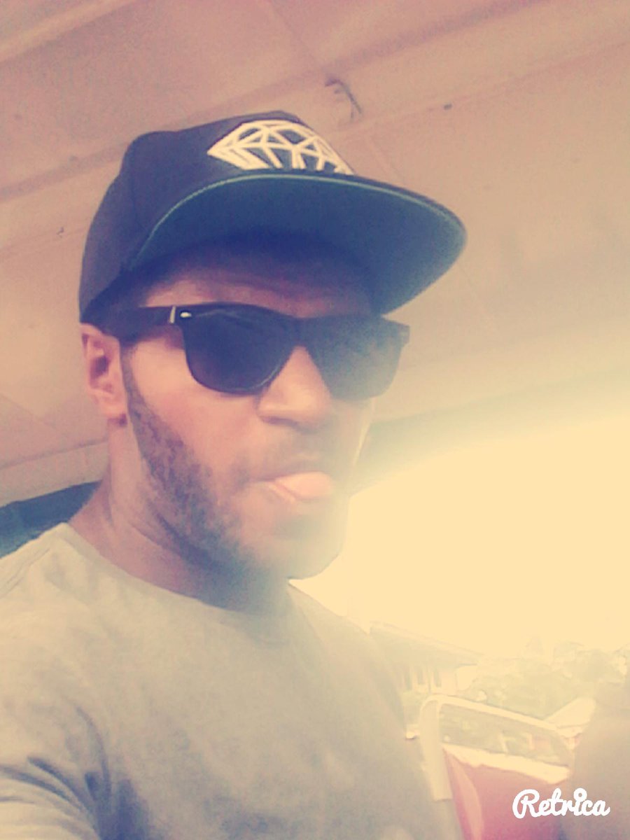 TeeboJay's tweet photo. happy new 2015ywar http://t.co/i1LD9pzrGh