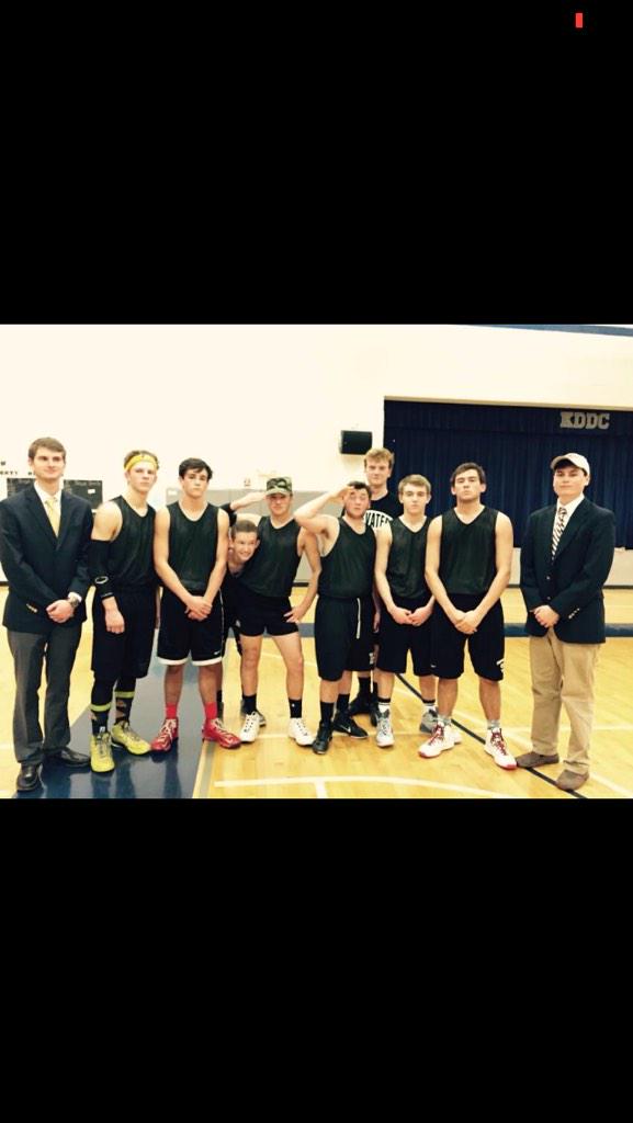 gatsby721's tweet photo. "We know we gone get got, but we know we gonna get more than we get got" http://t.co/3C2RsDSzFr