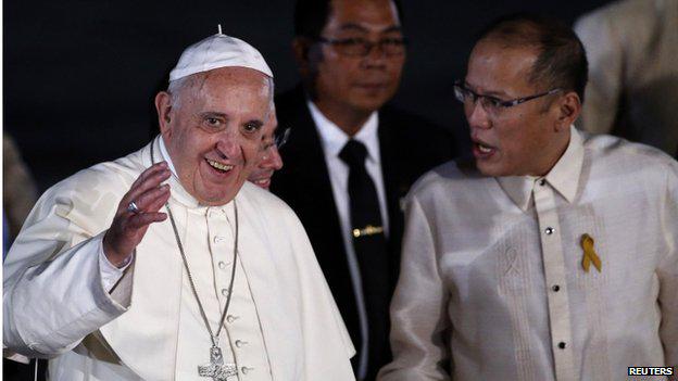 Pope Francis calls on leaders to fight corruption and end "scandalous" social inequalities bbc.in/1CtsAvh