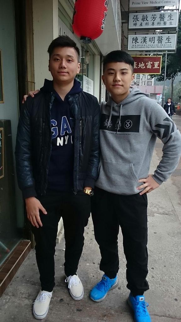 ring_tai's tweet photo. BFF💃💃 http://t.co/GG8UqcpFi7