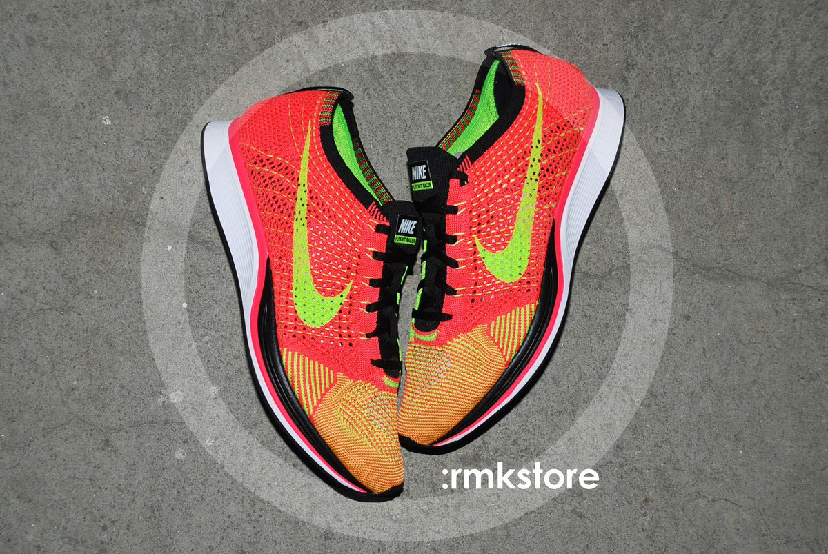 flyknit racer hyper punch