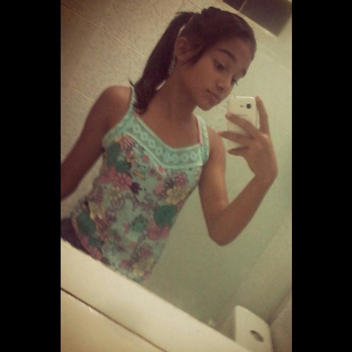 silva_binna's tweet photo. Seja Leve Mas Que Nada Te Leve 😌🎧 http://t.co/Rv1E4LZKNw