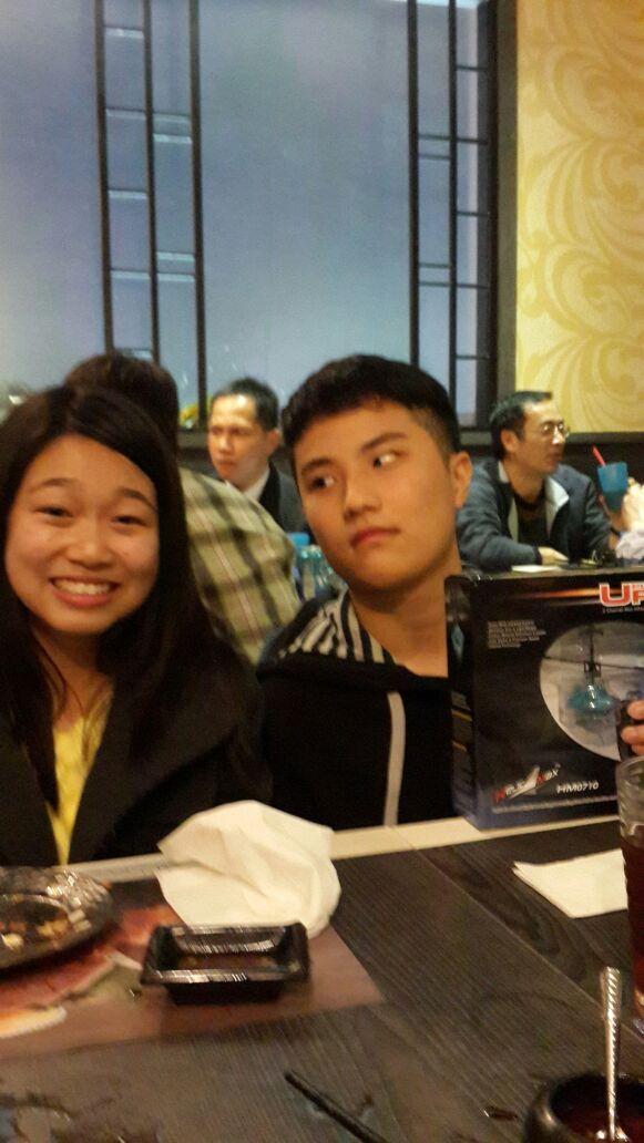 ring_tai's tweet photo. The gift is suck .. Hate that shit..this guys(just kidding😂 http://t.co/Ym5UBrEQhq