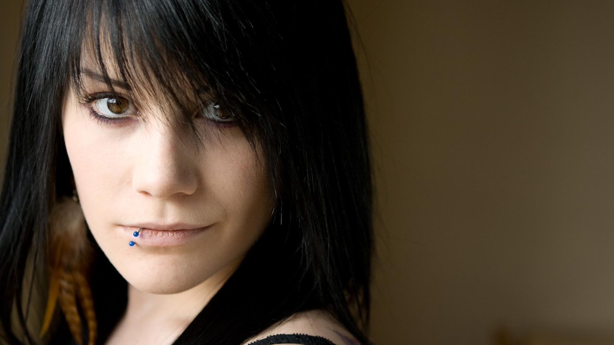 PrairieRanger's tweet photo. Throwback with @sarahhorricks #tbt #beautiful #portrait #eyes http://t.co/06SYuTrJpw