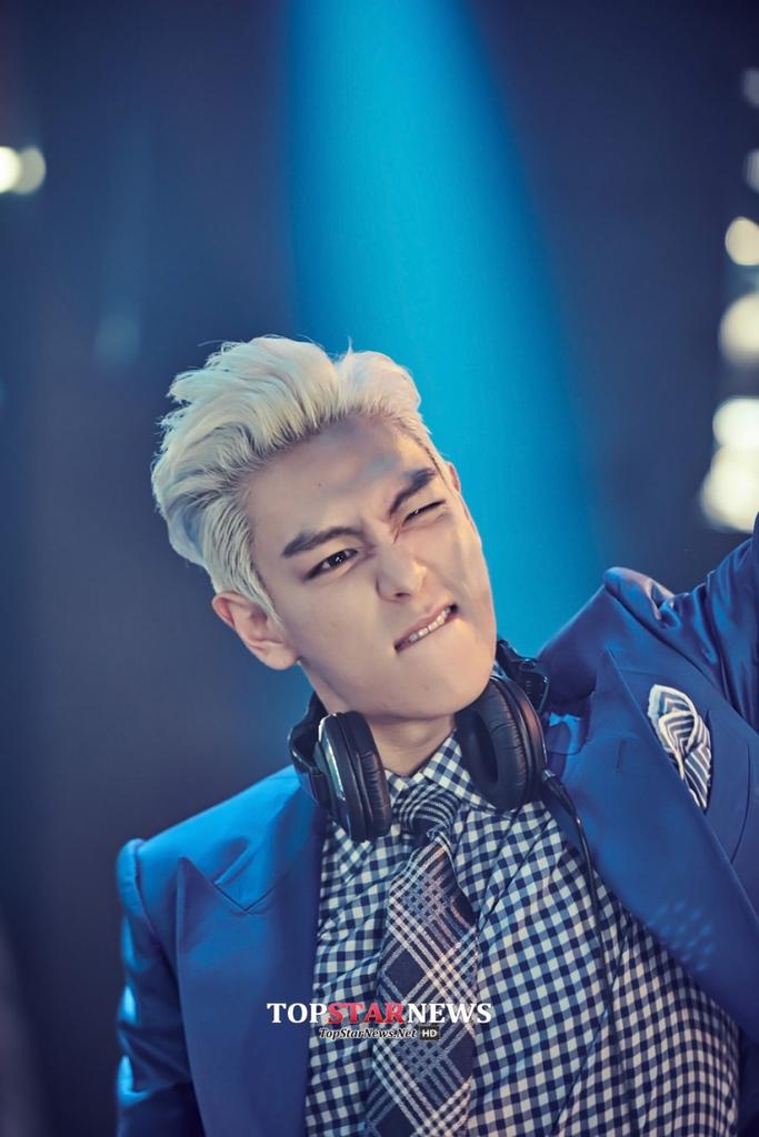 Kristine_GD's tweet image. Omg, Bingu, can you not?

#BIGBANG #TOP #CassCF