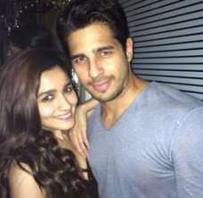 Sid malhotra  celebrating his birthday with his gf alia bhat....... happy birthay siddharth malhotra!!!! 