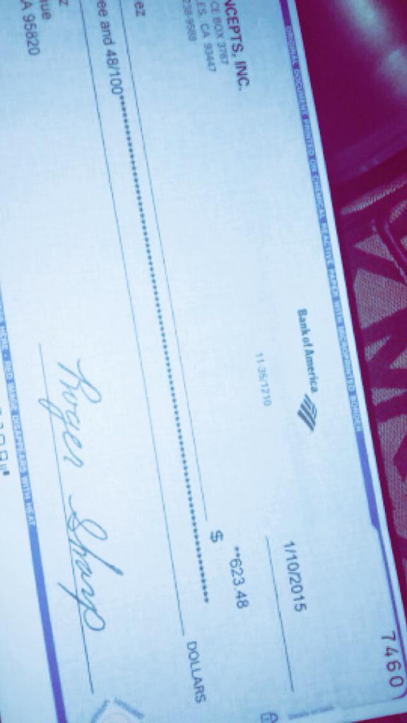 peeaaarrL's tweet photo. #payday #alittlelate #butsokay #yourherenow #fgvt http://t.co/hkxA5A3gB5