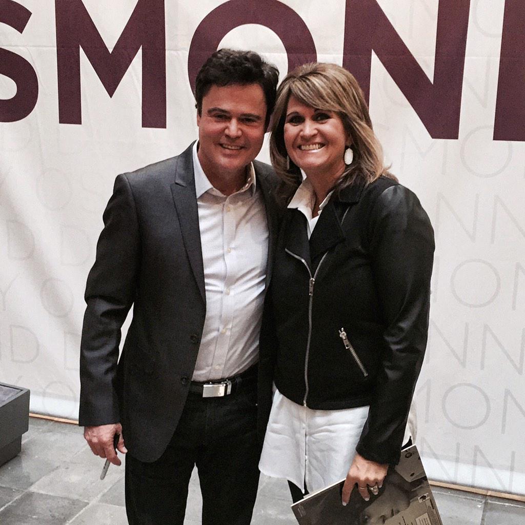 Jamisoninterior's tweet photo. Just one more reason to love @DallasMarket! #donnyosmondhome #donnyosmond #DreamsDoComeTrue http://t.co/5mdh14oWYr
