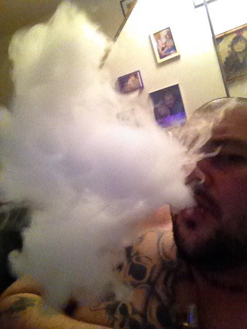 Deathcheff666's tweet photo. #cloudcity #cloudchuckin http://t.co/OXstpe4j7D