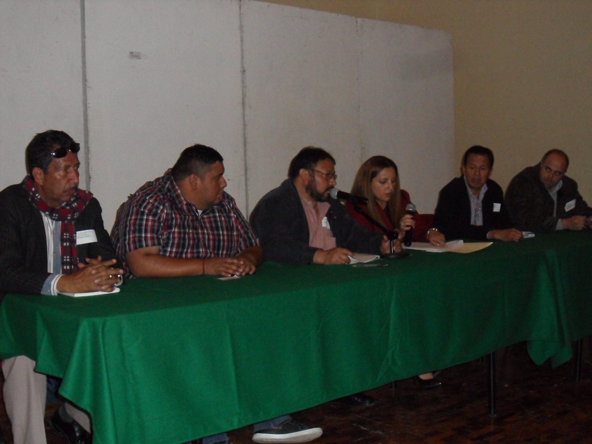 Distrito_VIII's tweet photo. Hoy en la renovación del Consejo Ciudadano Delegacional en Miguel Hidalgo. http://t.co/ZuL2kUHnT4