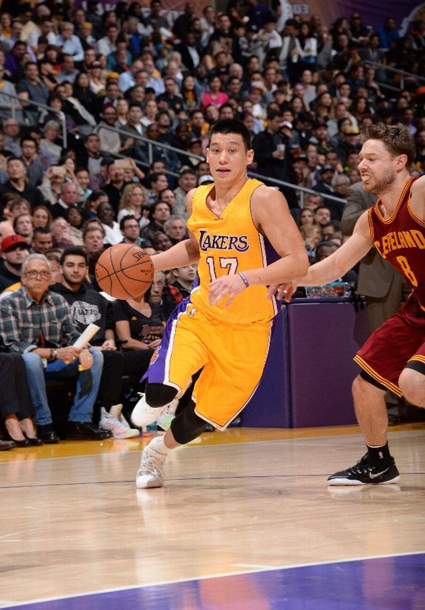 Librafree's tweet photo. @JLin7 so far 9p, 3-4, 3a, 2r. Only 15 min. Let it tank! #BlindScott http://t.co/f7SbS0Sa7r