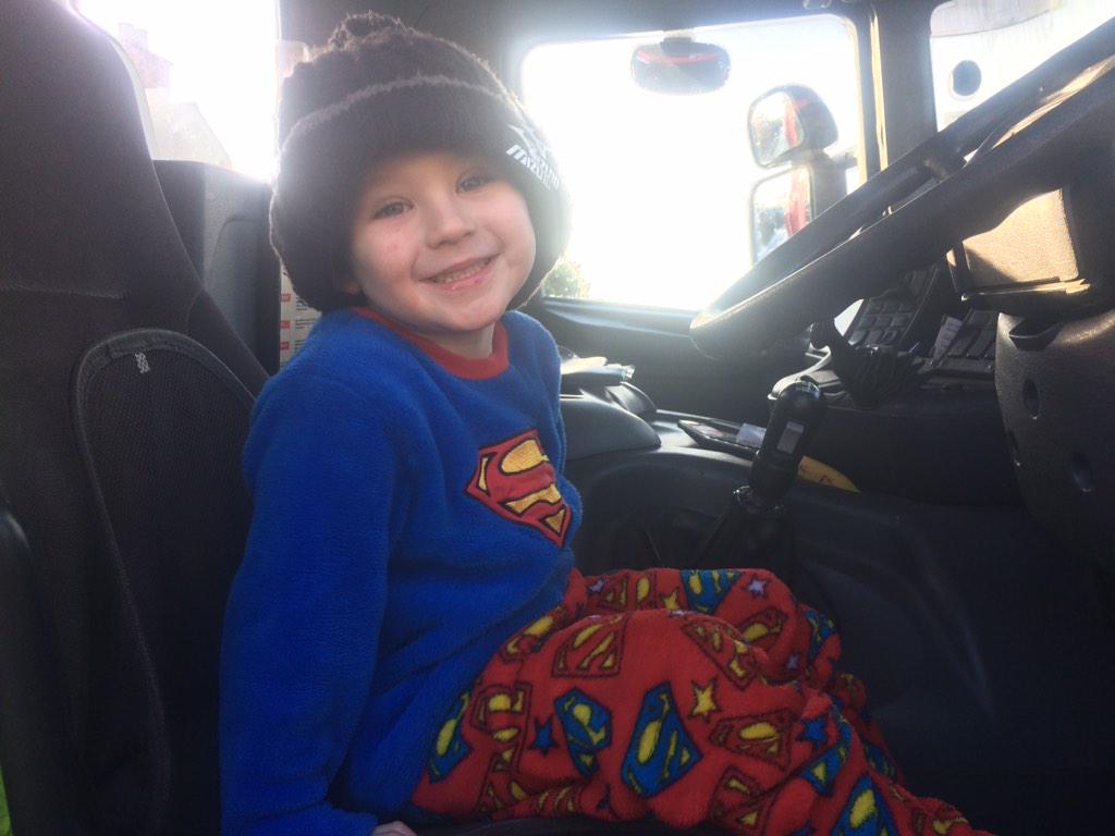 Hand Fuels tweet media