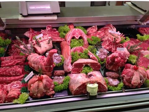 Rochesterfmrmkt's tweet photo. Our butcher @MBFarmsKent have been voted Top 3 @TasteKentAwards @ProducedinKent  find them at this Sundays market http://t.co/Rp2BUIAvSA