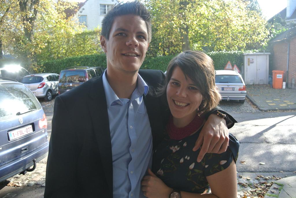 stuyven90's tweet photo. My 'little' brother and me. @Jasperstuyven  @TrekFactory http://t.co/FpaToCdlg4