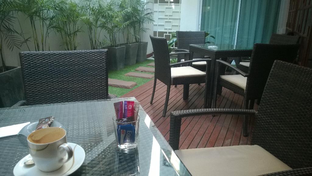 thisisvientiane's tweet photo. A quiet oasis in the heart of Vientiane. Coffee at Kiriya Cafe http://t.co/kSLgjQUVQM