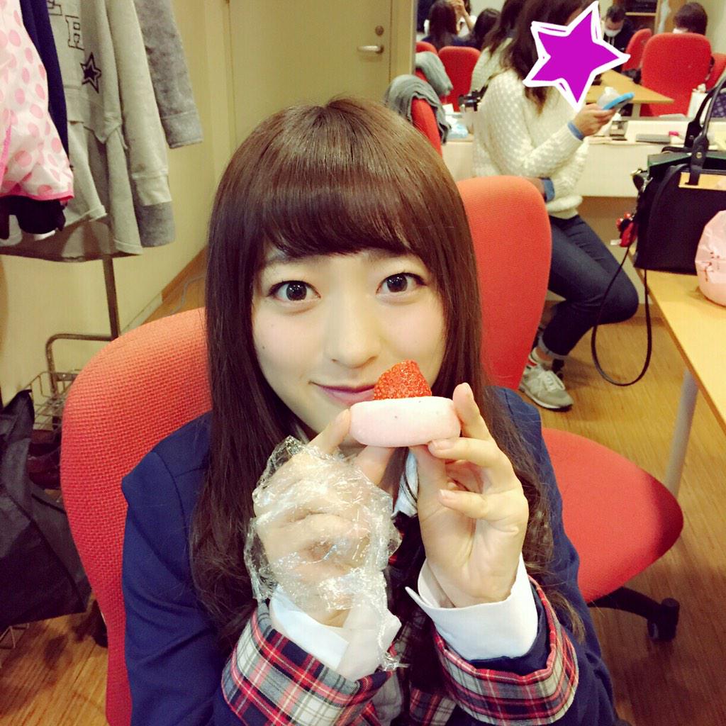 山本彩が撮影した写メ 心霊写真 とネットで騒ぎに ライブドアニュース 山本彩が撮影した写メ 心霊写真 とネットで騒ぎに ライブドアニュース