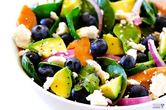 AcneSkinSite's tweet photo. Eat salmon, spinach, blueberries, and walnuts for healthy skin, and shiny hair. http://t.co/gP2oWyY03Q