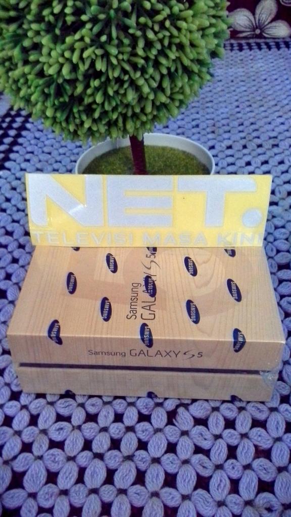 mdtvindonesia's tweet image. Yeay! RT @zivanna_karyadi: Alhamdulillah hadiah S5 nya udah bisa diambil,, Thanks bgt @netmediatama #NETMiliuner ♡♥♡♥