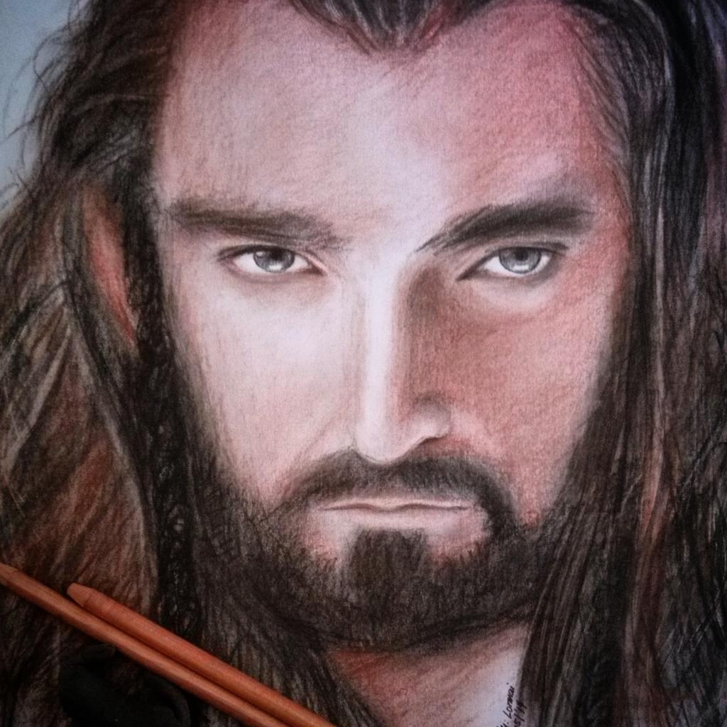 erzamai's tweet photo. I ♥Thorin Oakenshield♥>o< #lovefandom #drawing #charcoal #byme @TheHobbitMovie @RCArmitage http://t.co/tJKnSsiJOH