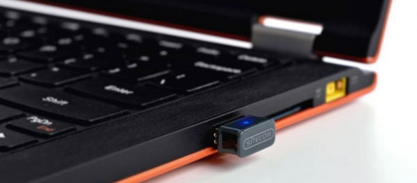 Dispositivi networking: L'adattatore per il notebook Wi-Fi 802.11ac WLA-3001 Wi-Fi USB Adapter AC450